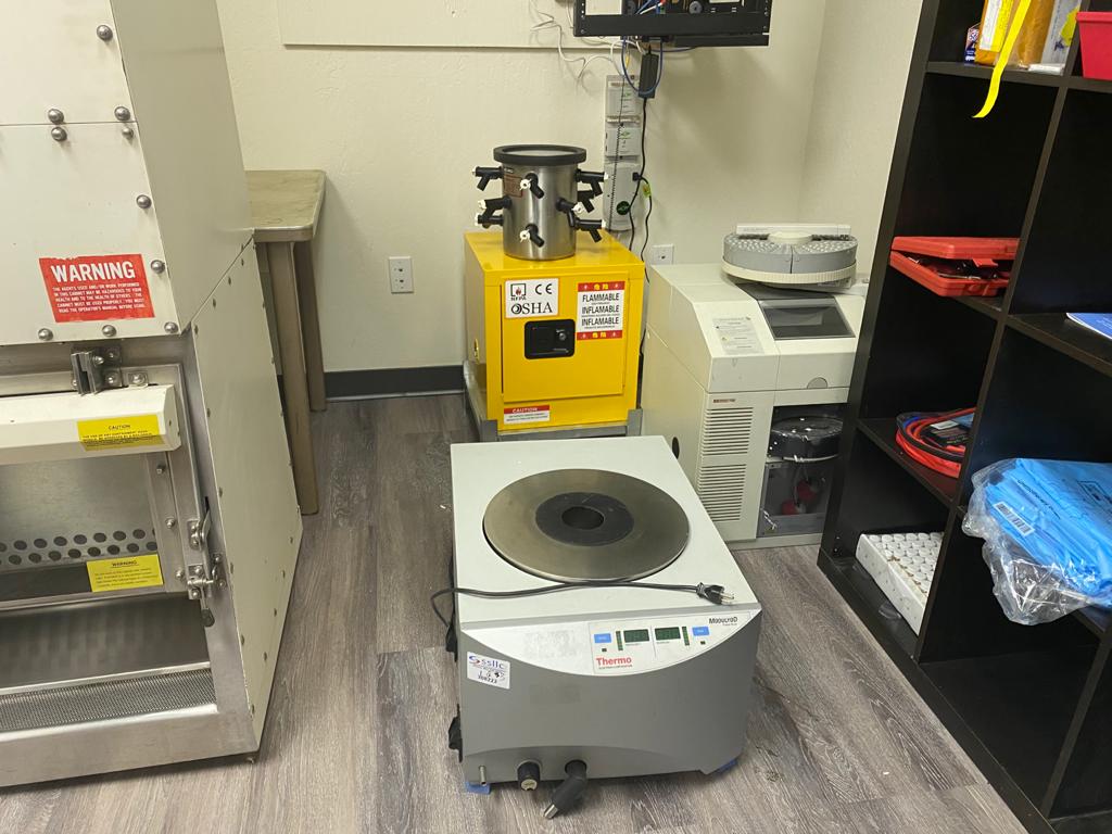 AI Biolabs